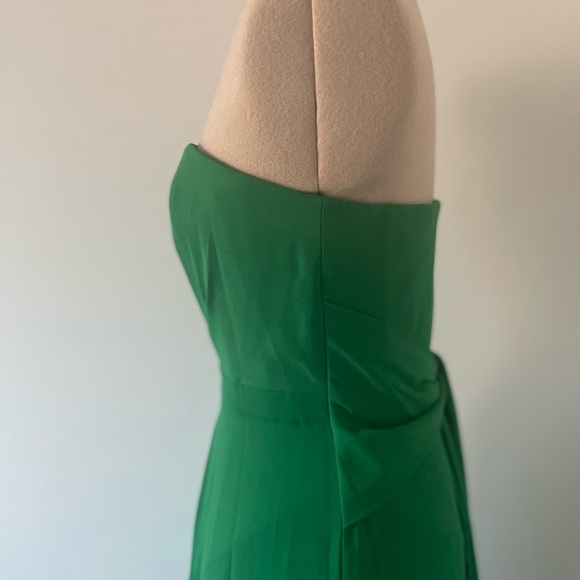 Evening Gown - Picture 3 of 12